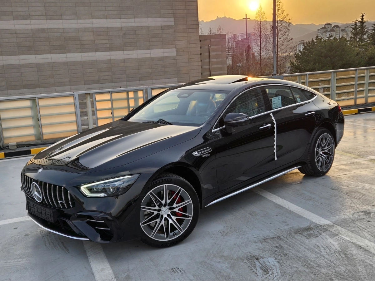 MERCEDES BENZ AMG GT  2026