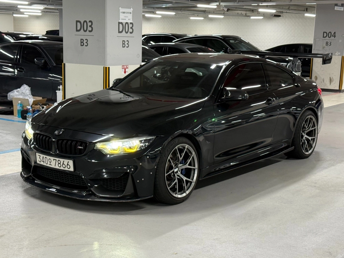 BMW M4 F82