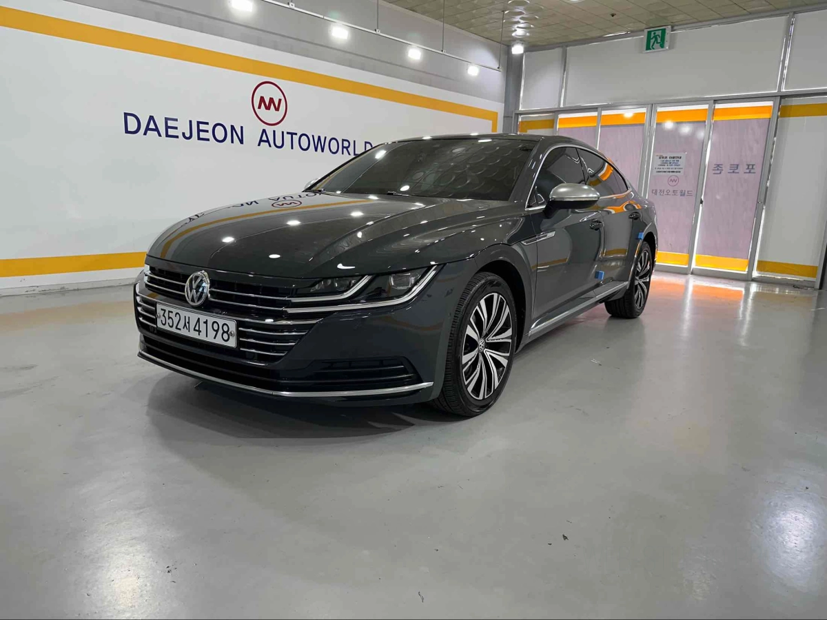 VOLKSWAGEN ARTEON 2019