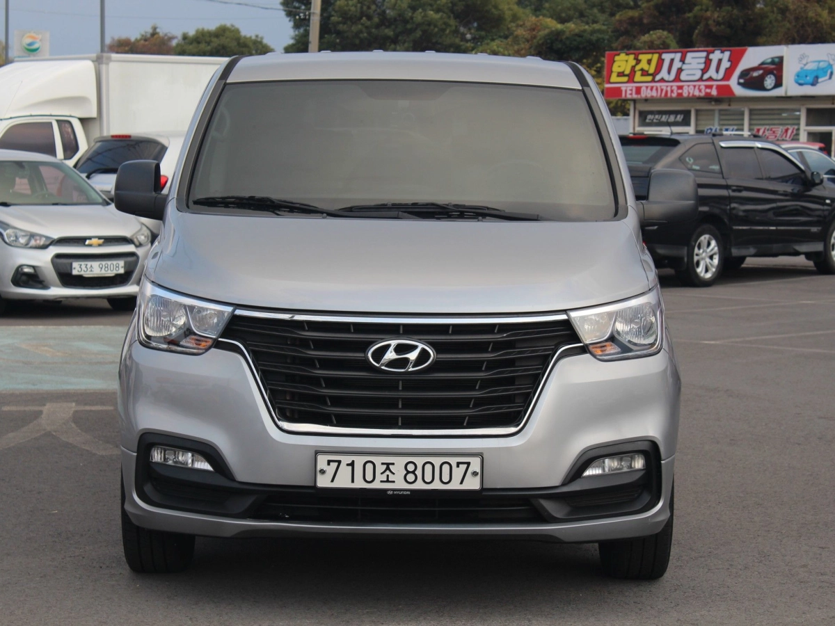HYUNDAI STAREX GRAND 2020