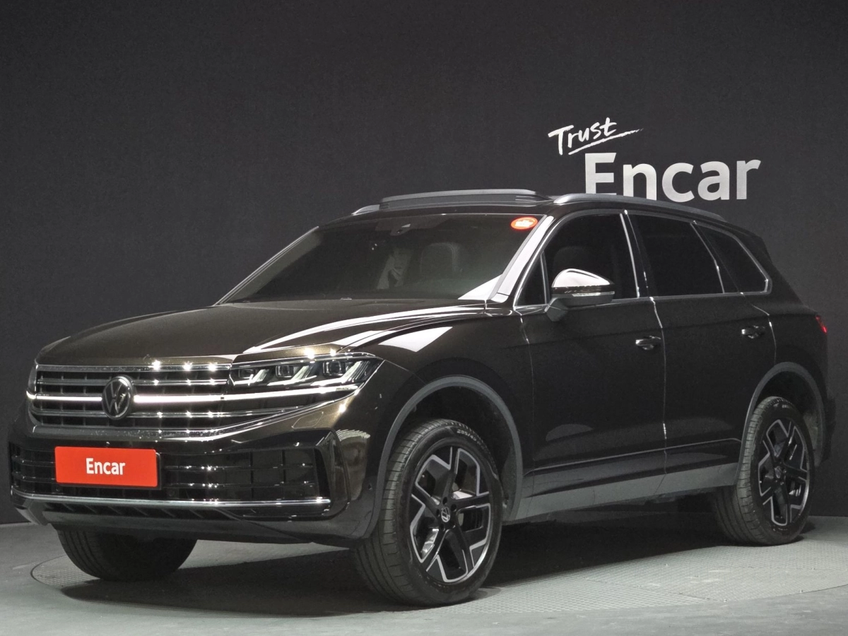 VOLKSWAGEN TOUAREG 2024