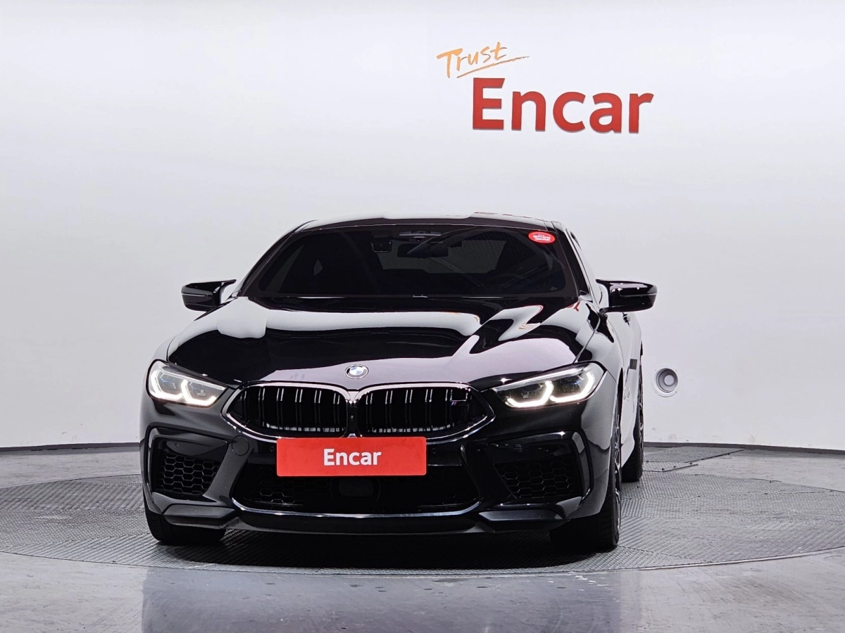 BMW M8 G15