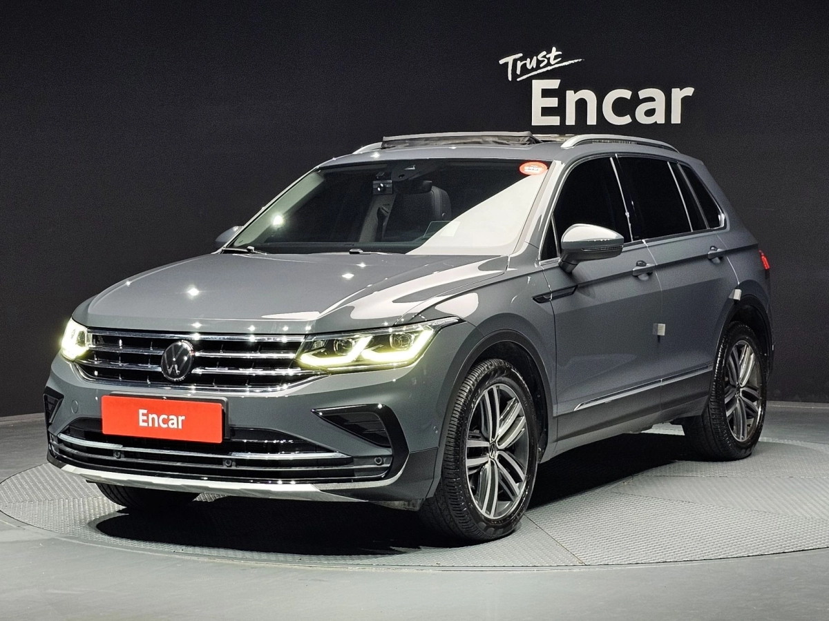 VOLKSWAGEN TIGUAN 2024