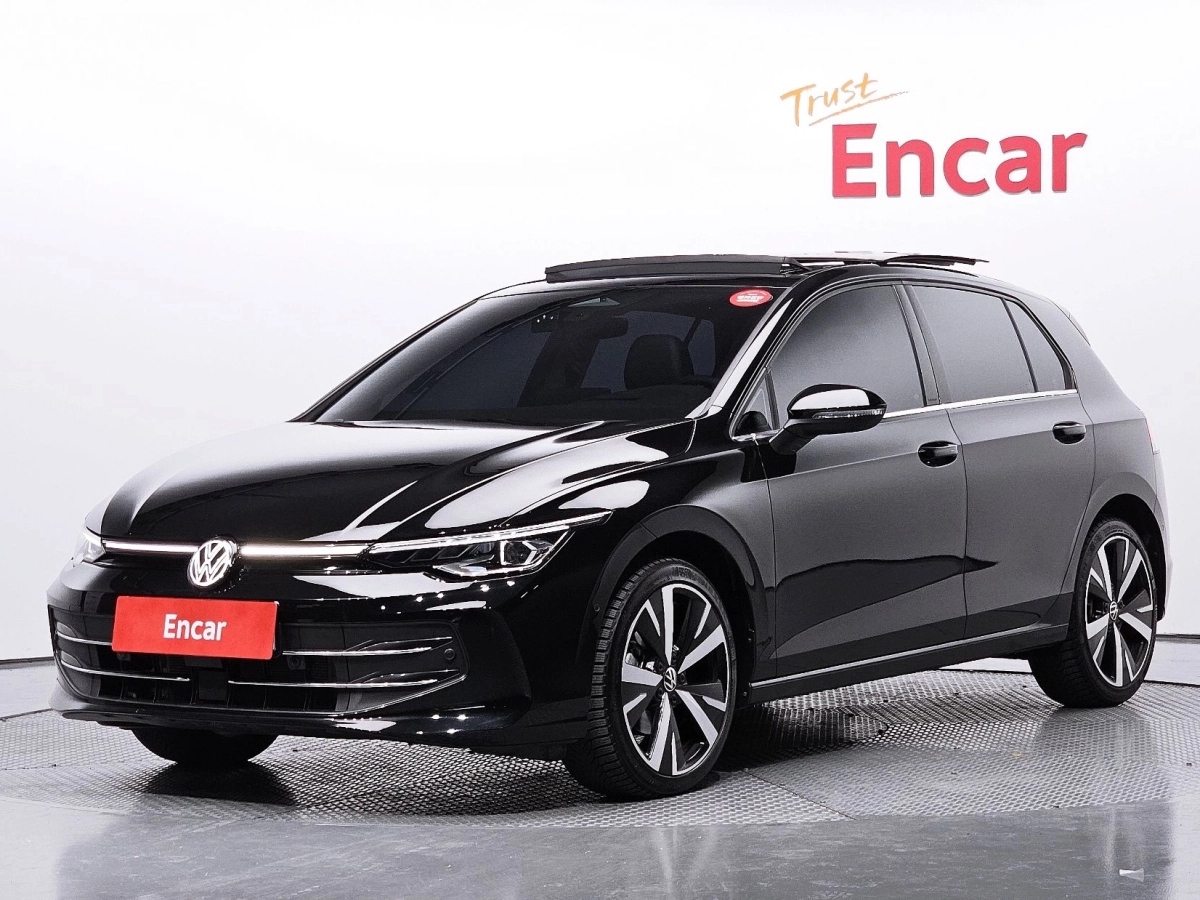 VOLKSWAGEN GOLF 2025