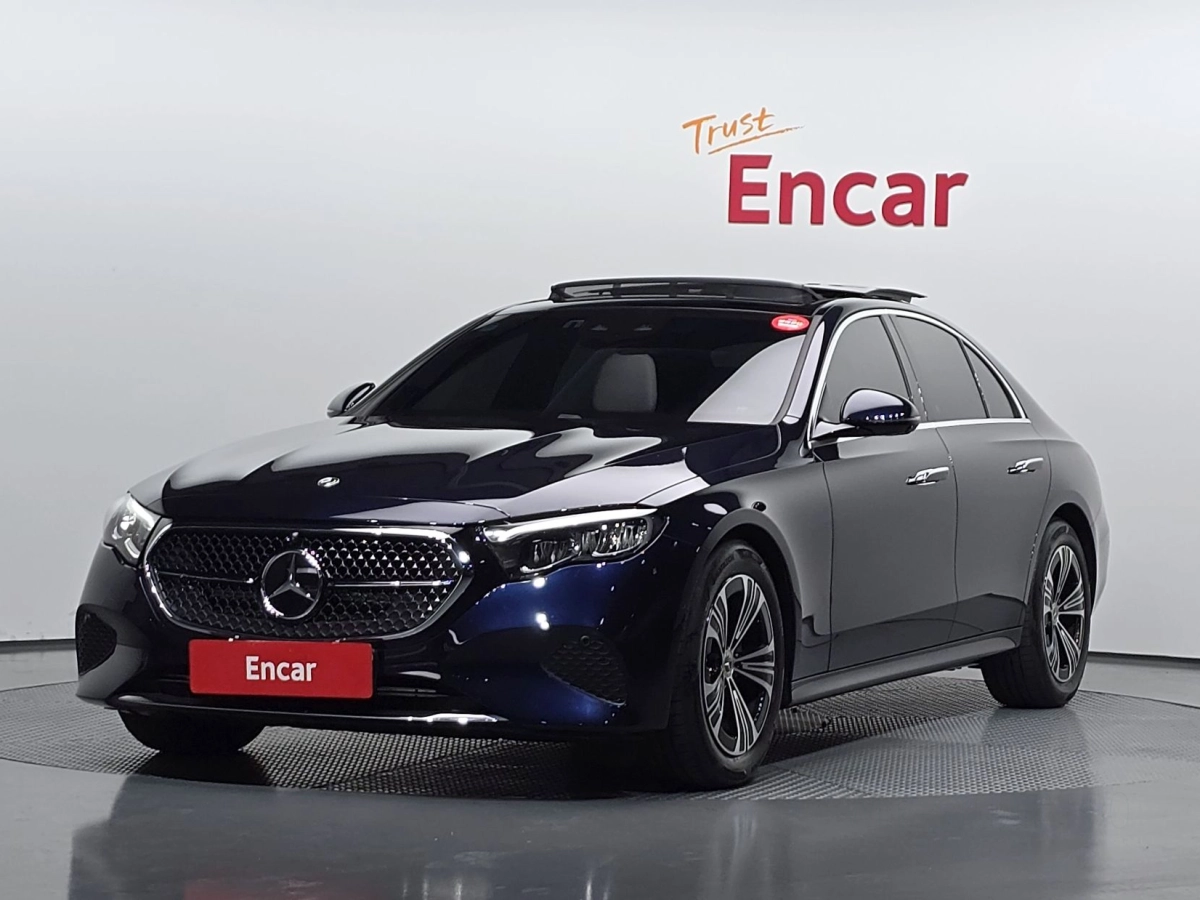 MERCEDES BENZ E-CLASS W214  2024