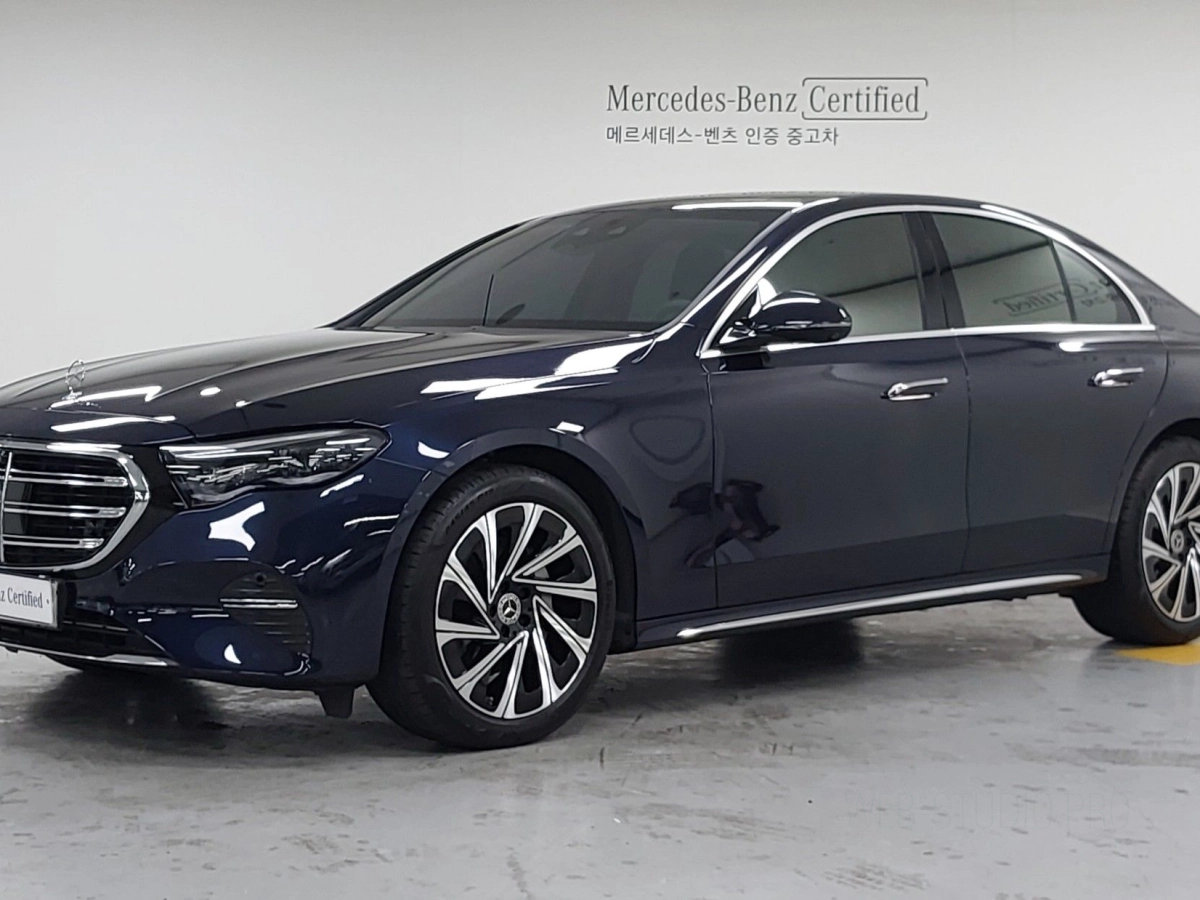 MERCEDES BENZ E-CLASS W214 2024