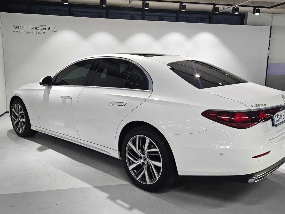 MERCEDES BENZ E-CLASS W214