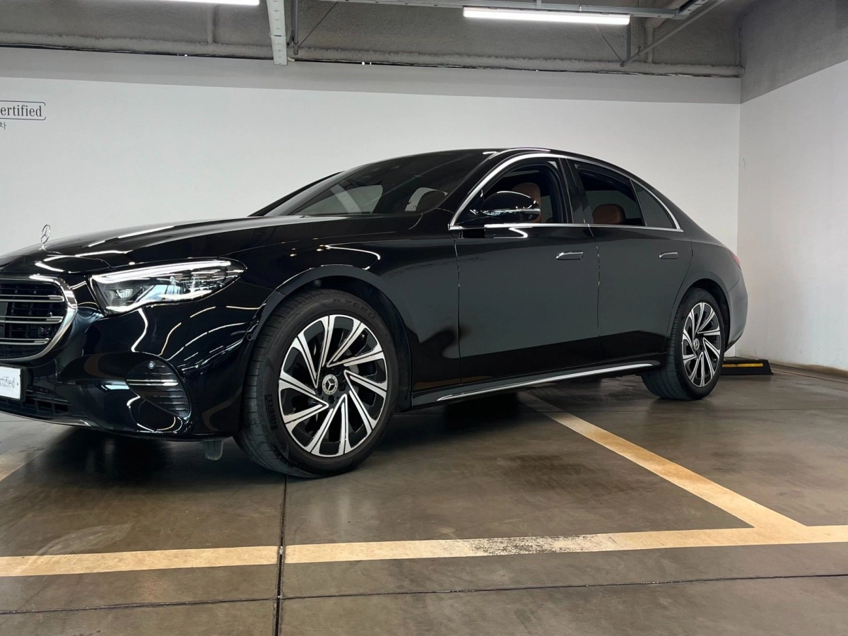 MERCEDES BENZ E-CLASS W214 2025