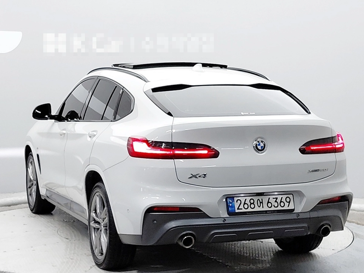 BMW X4 G02