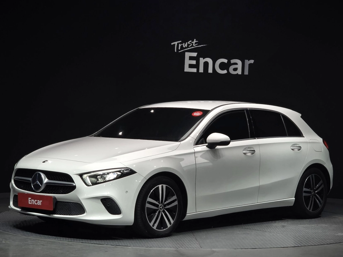 MERCEDES BENZ A-CLASS W177  2021