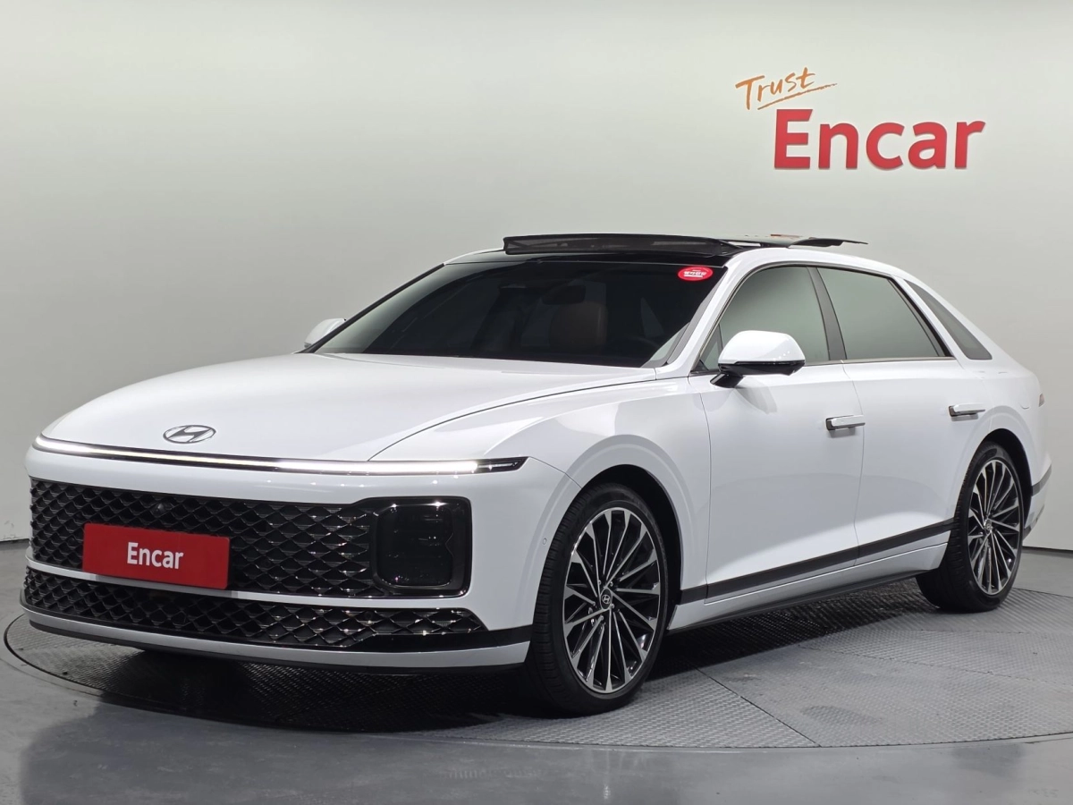 HYUNDAI GRANDEUR HYBRID GN7 2023