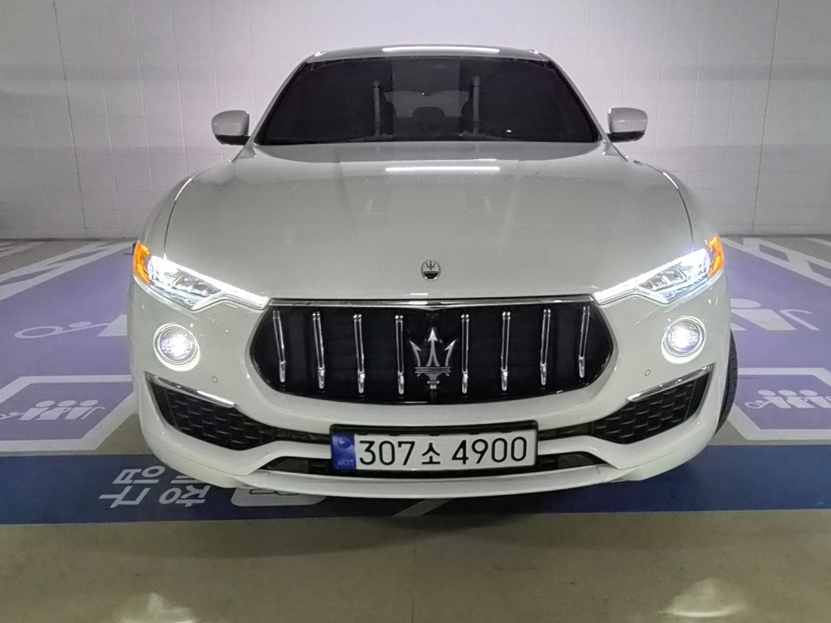 MASERATI LEVANTE