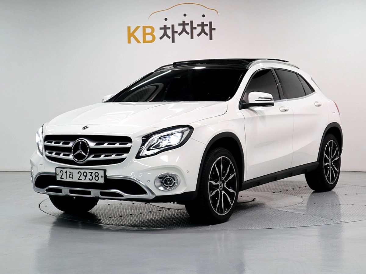 MERCEDES BENZ GLA-CLASS X156  2019
