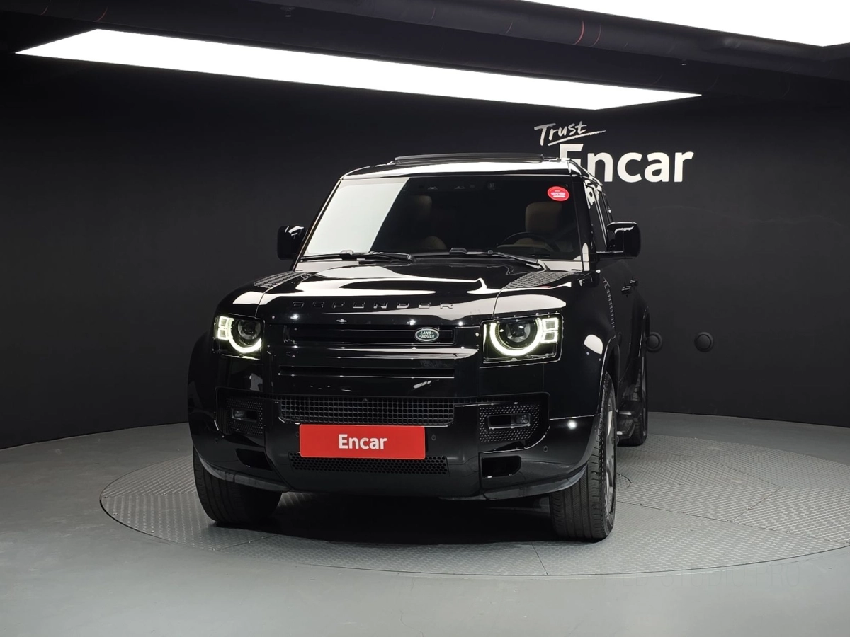 LAND ROVER DEFENDER L663