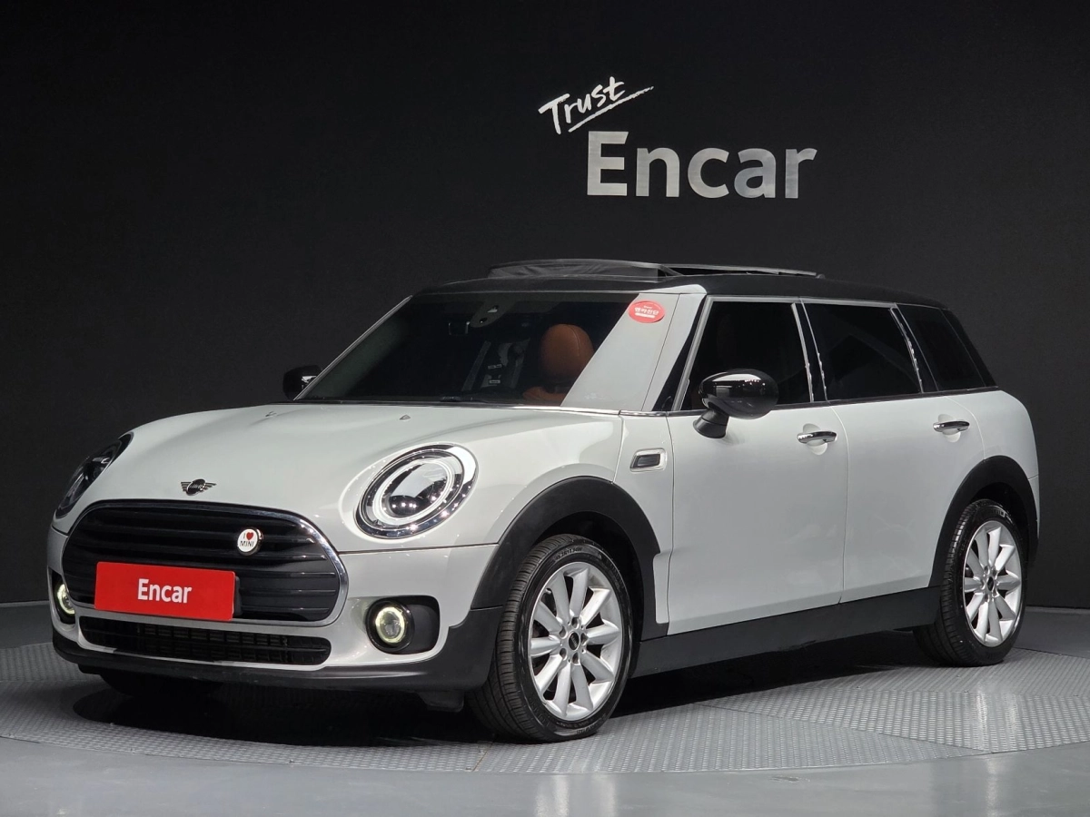 MINI CLUBMAN COOPER D  2021