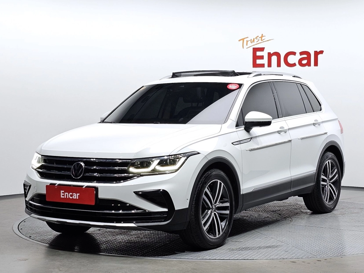 VOLKSWAGEN TIGUAN 2021