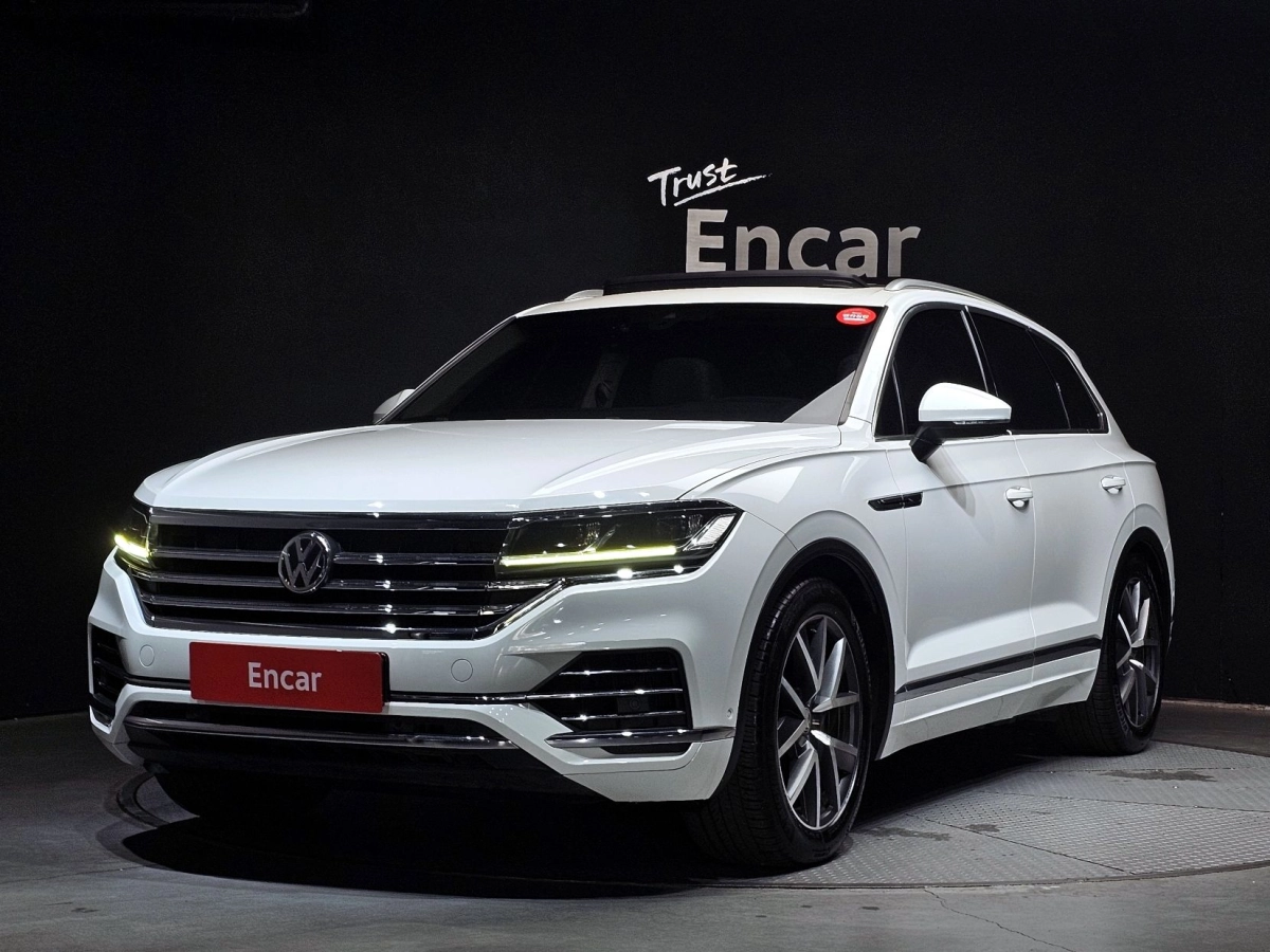 VOLKSWAGEN TOUAREG 2020