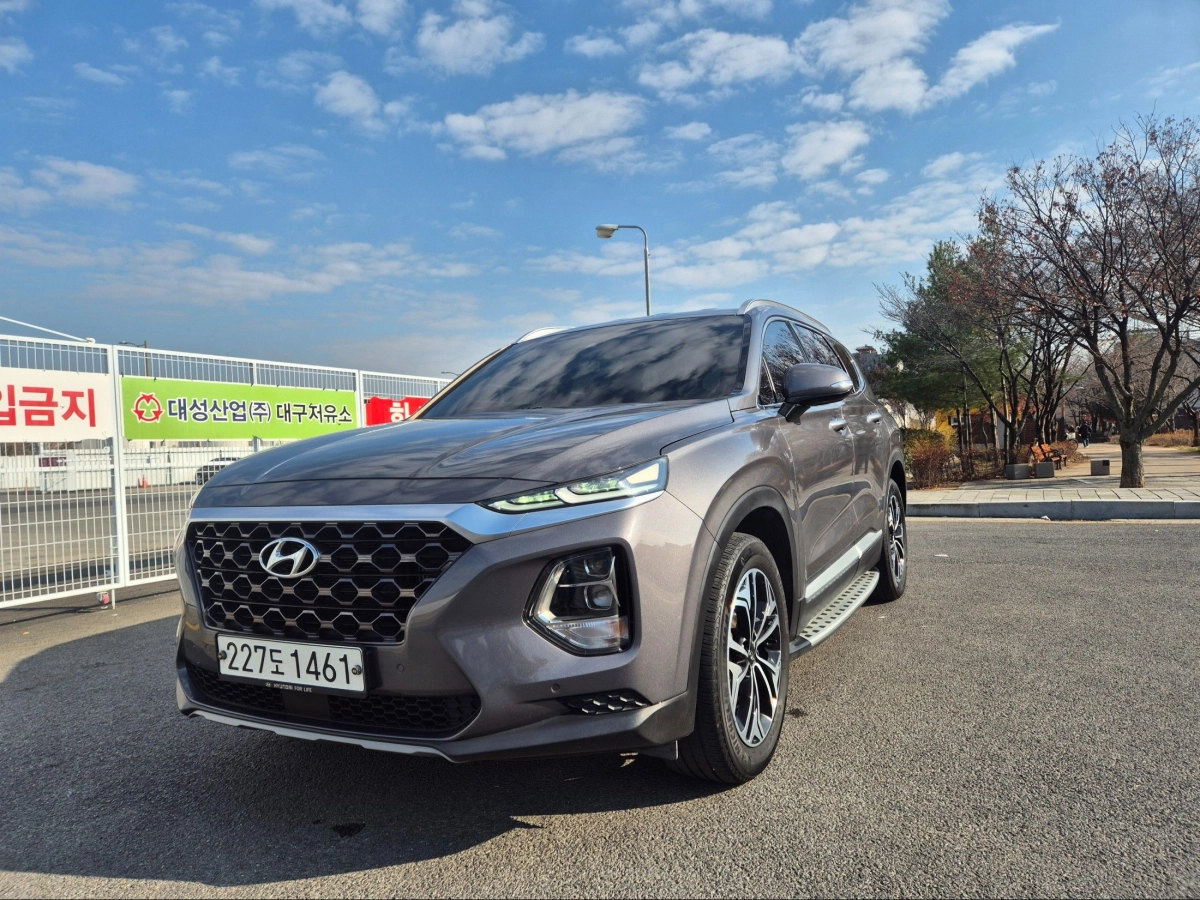 HYUNDAI SANTAFE TM  2020