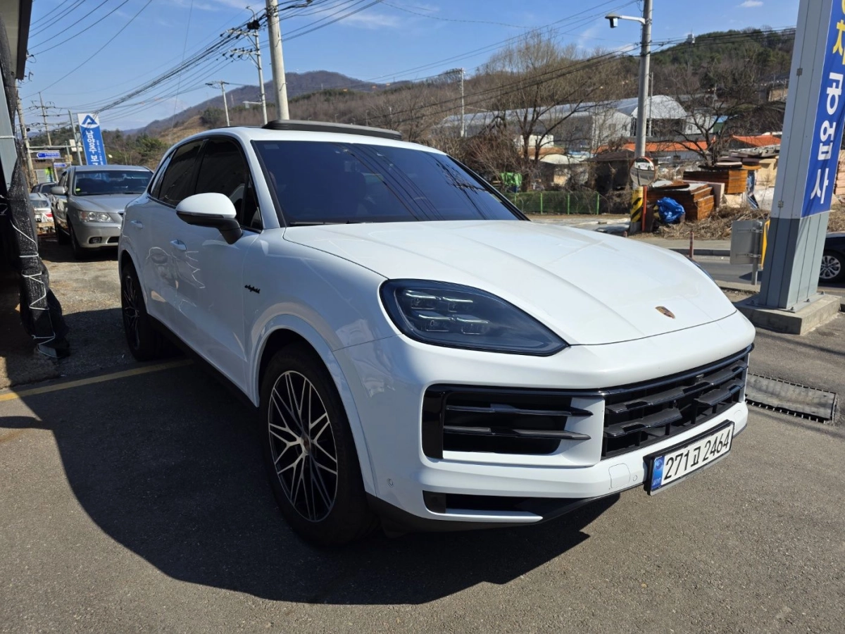 PORSCHE CAYENNE PO536