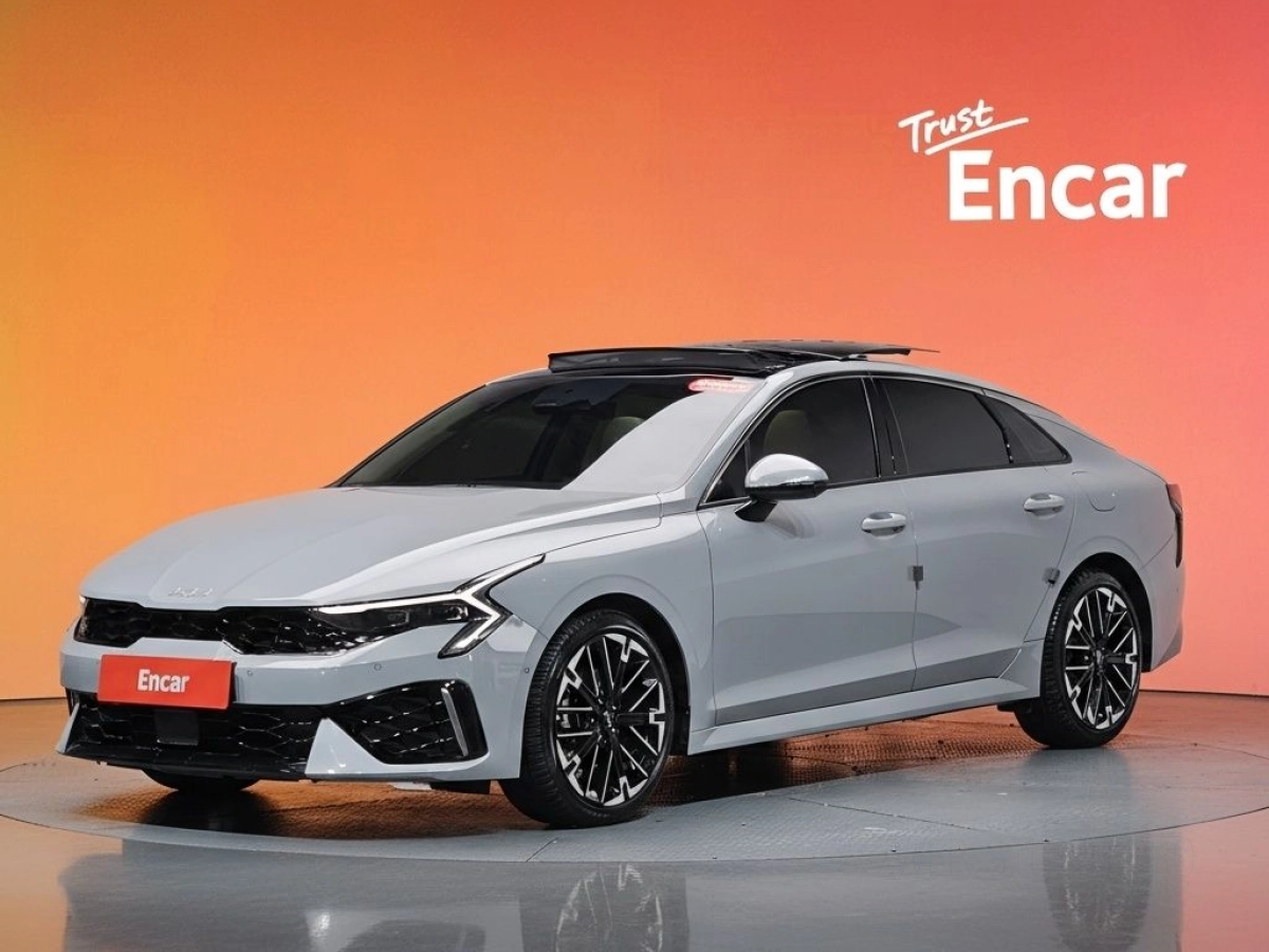 KIA K5 2025