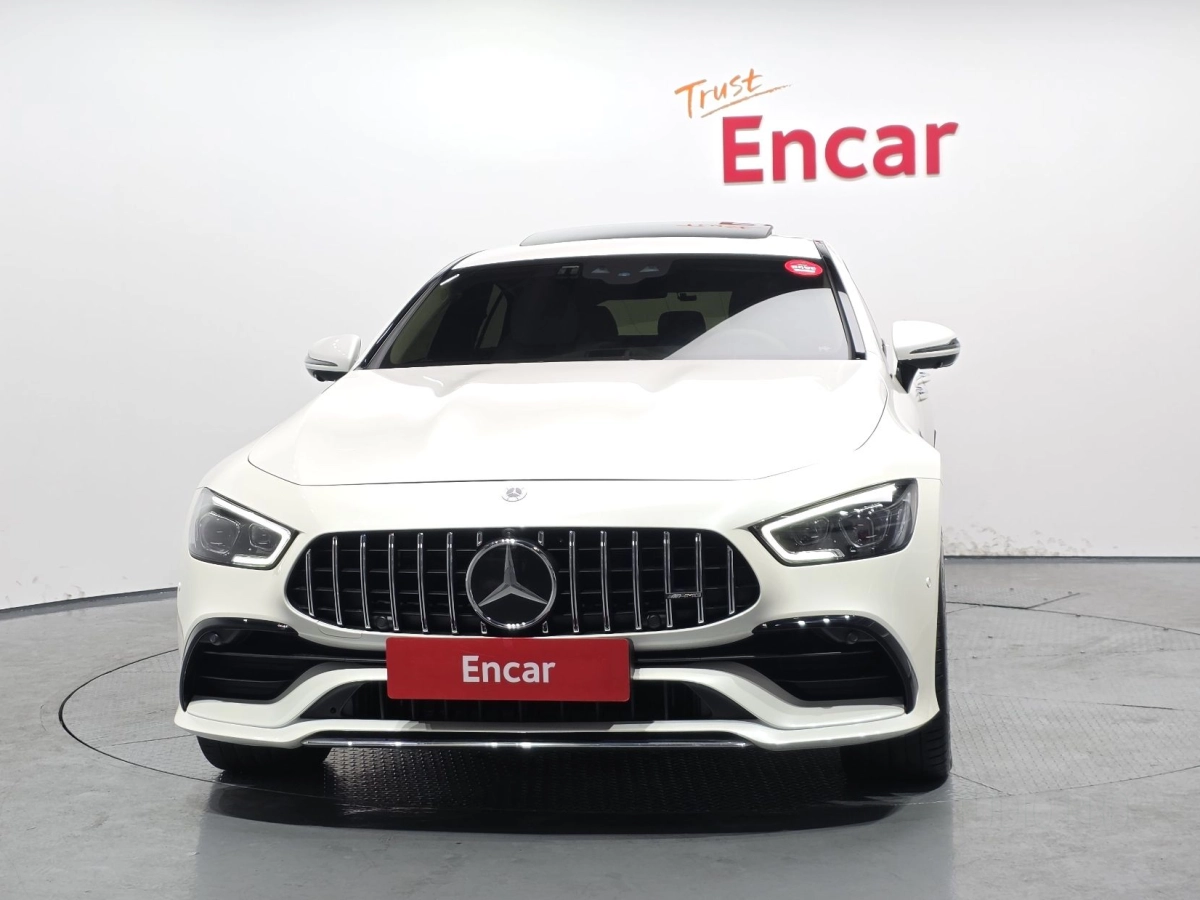 MERCEDES BENZ AMG GT