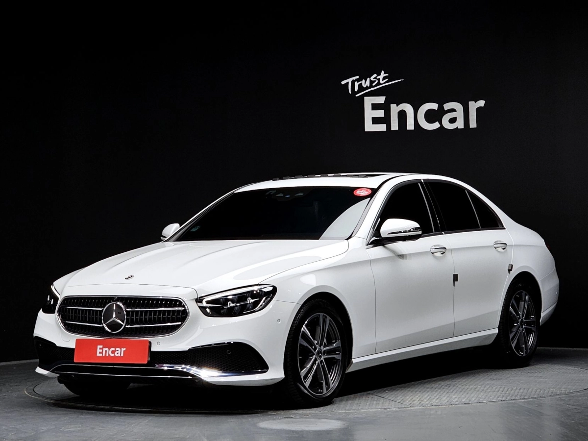 MERCEDES BENZ E-CLASS W213 2023