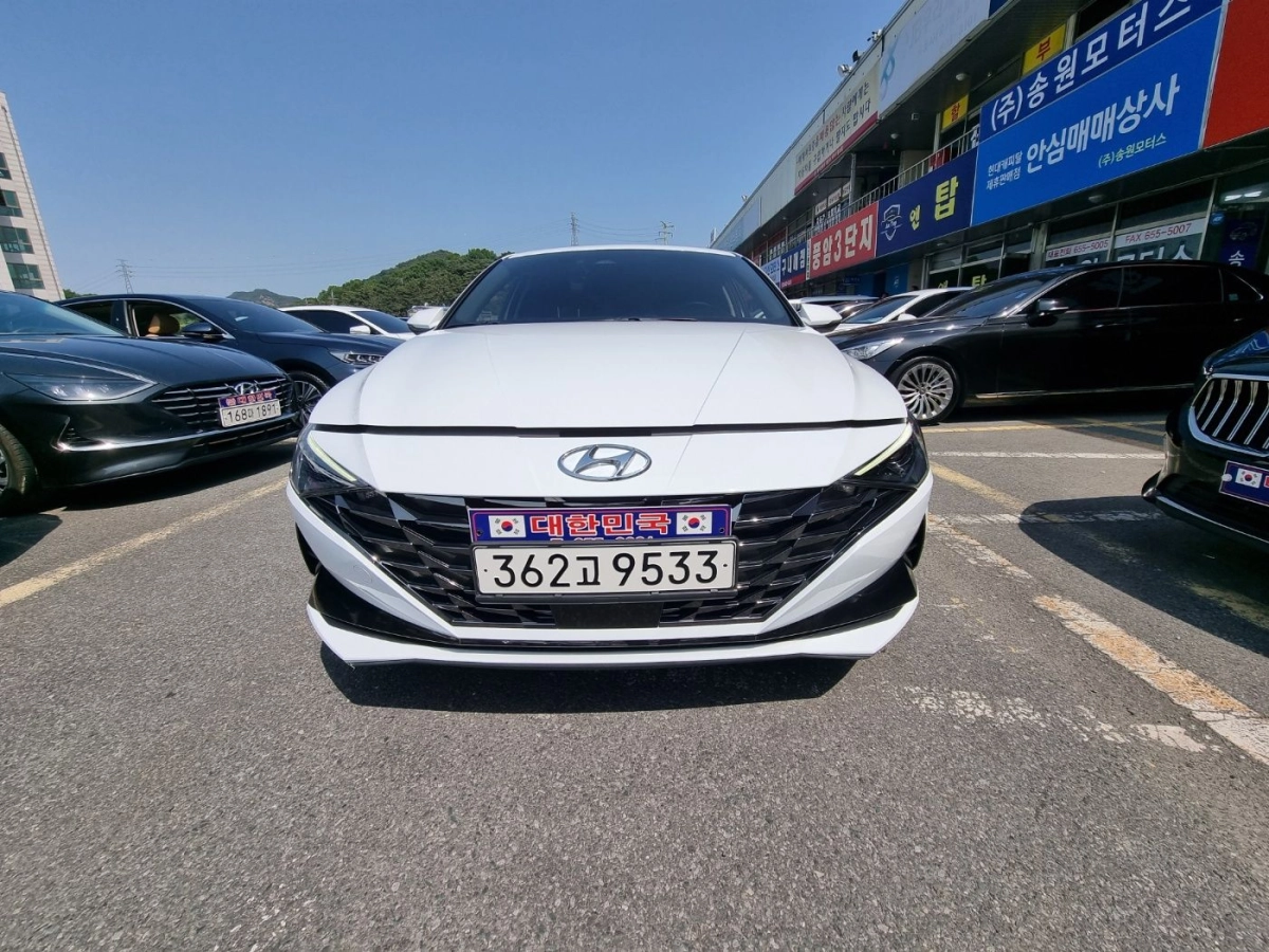 HYUNDAI AVANTE HYBRID CN7  2020