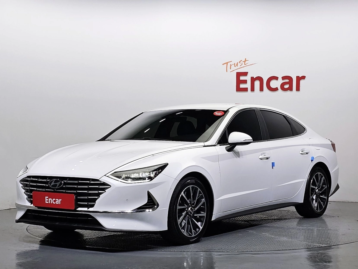 HYUNDAI SONATA HYBRID DN8  2022