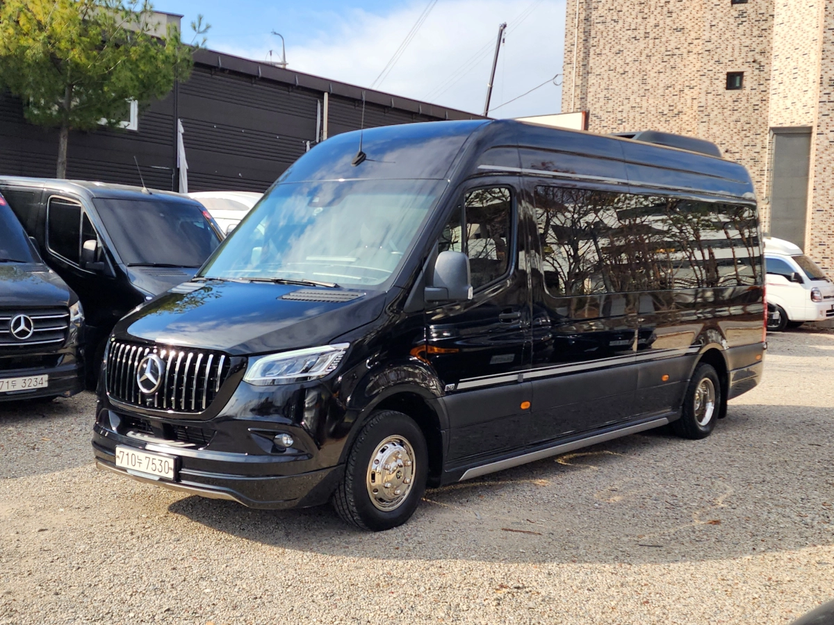 MERCEDES BENZ SPRINTER  2022