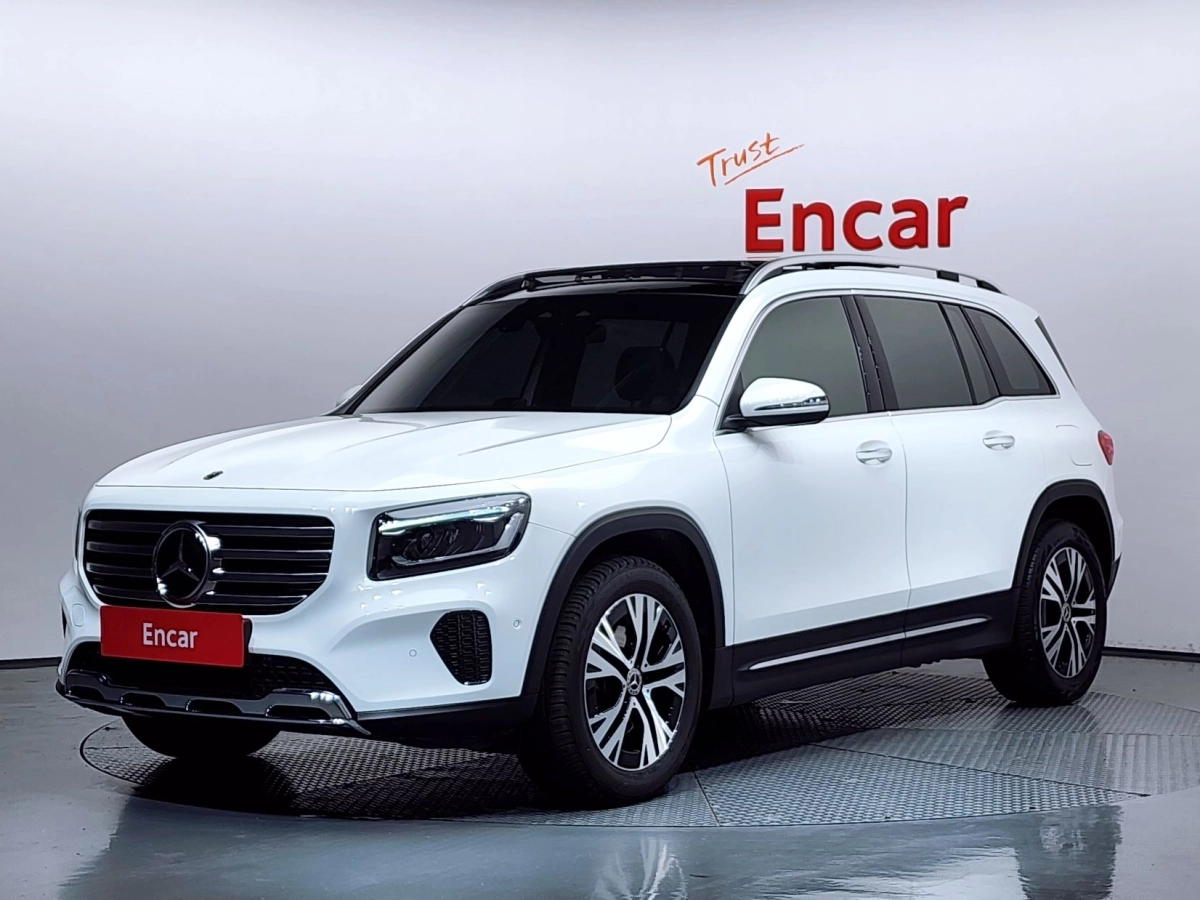 MERCEDES BENZ GLB-CLASS X247  2024