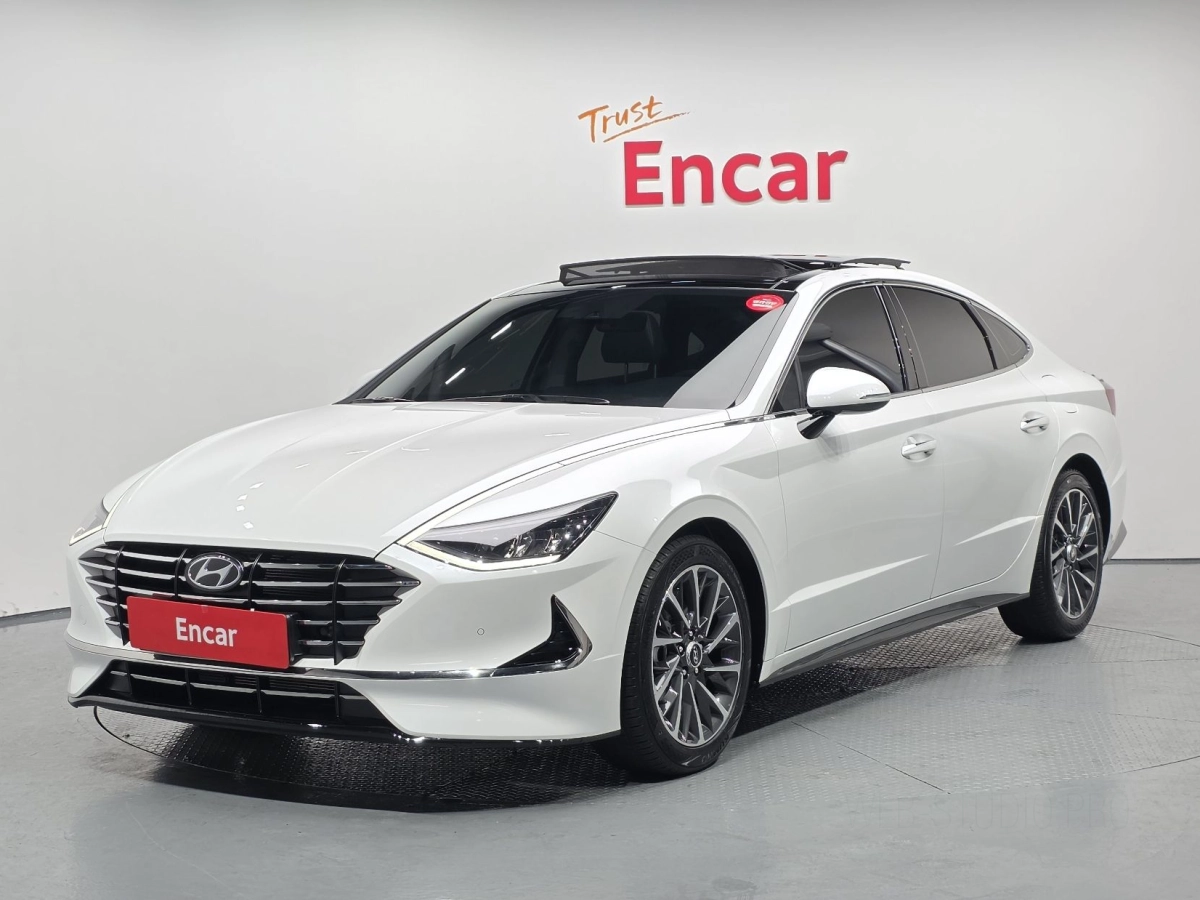 HYUNDAI SONATA DN8  2021