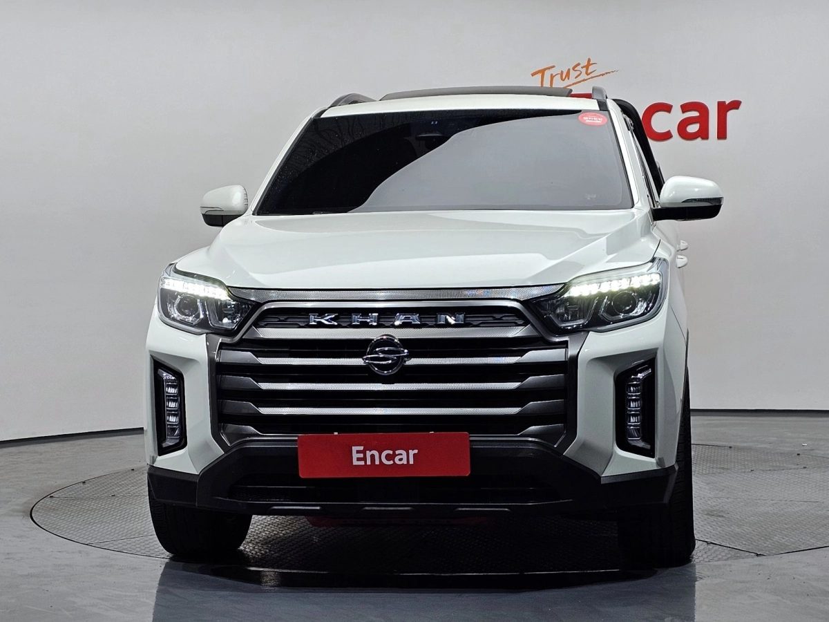 SSANGYONG REXTON SPORTS CAR