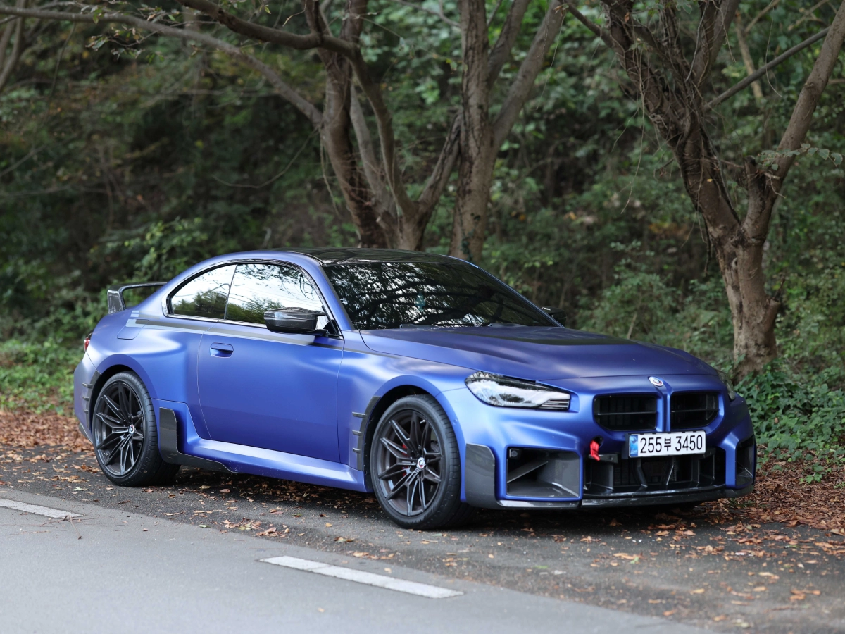 BMW M2 G87  2025