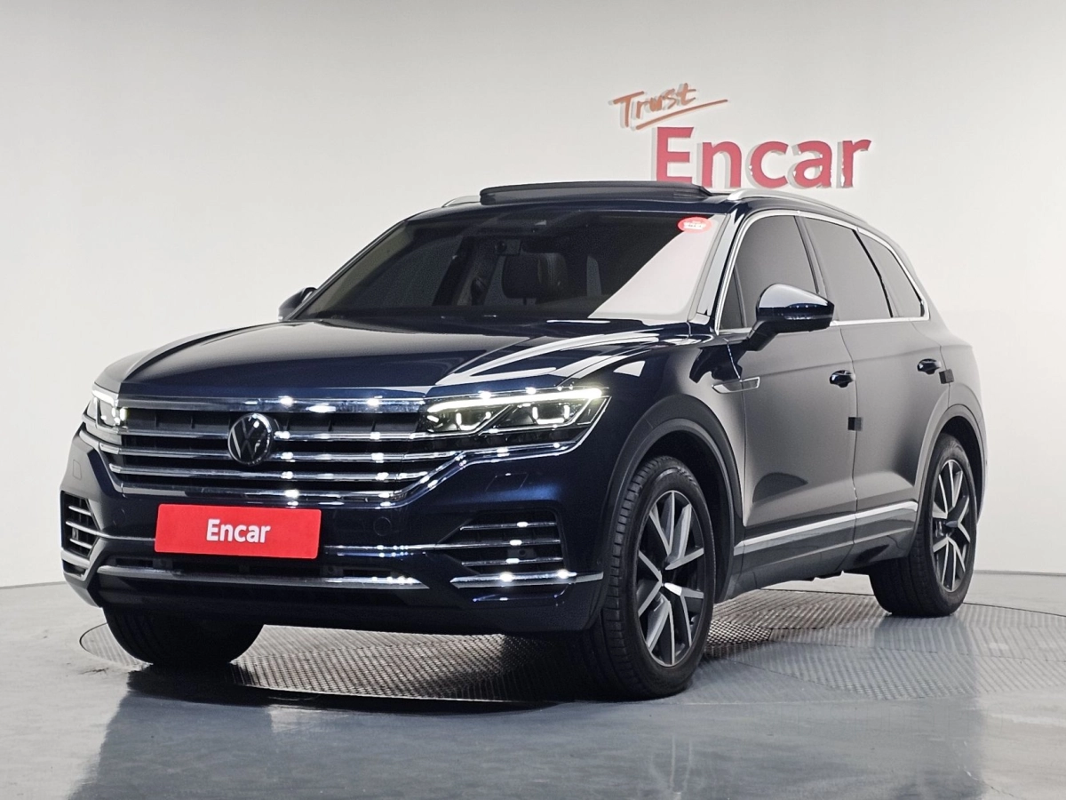 VOLKSWAGEN TOUAREG 2023