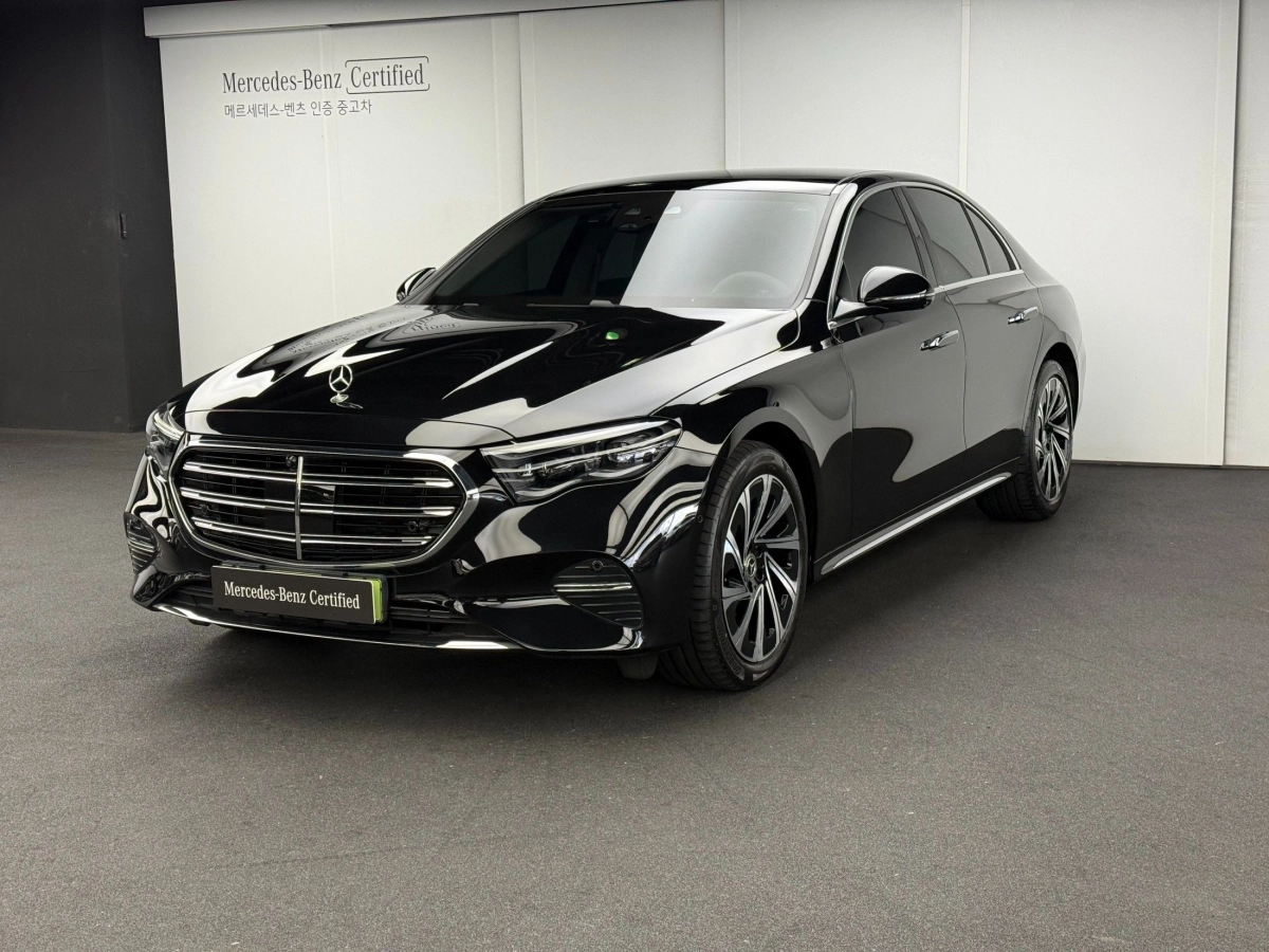 MERCEDES BENZ E-CLASS W214 2025