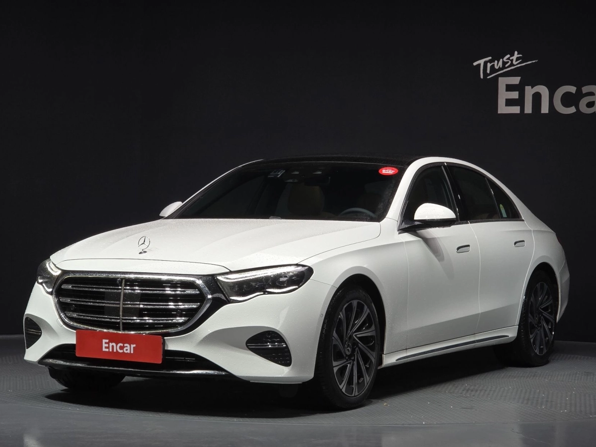 MERCEDES BENZ E-CLASS W214 2025