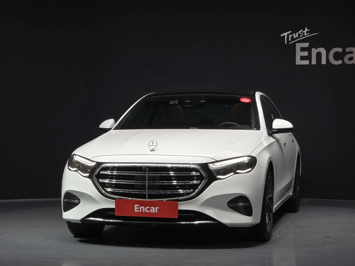 MERCEDES BENZ E-CLASS W214