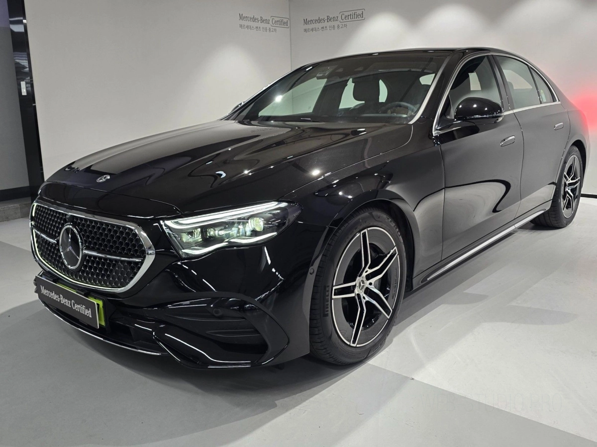 MERCEDES BENZ E-CLASS W214 2025