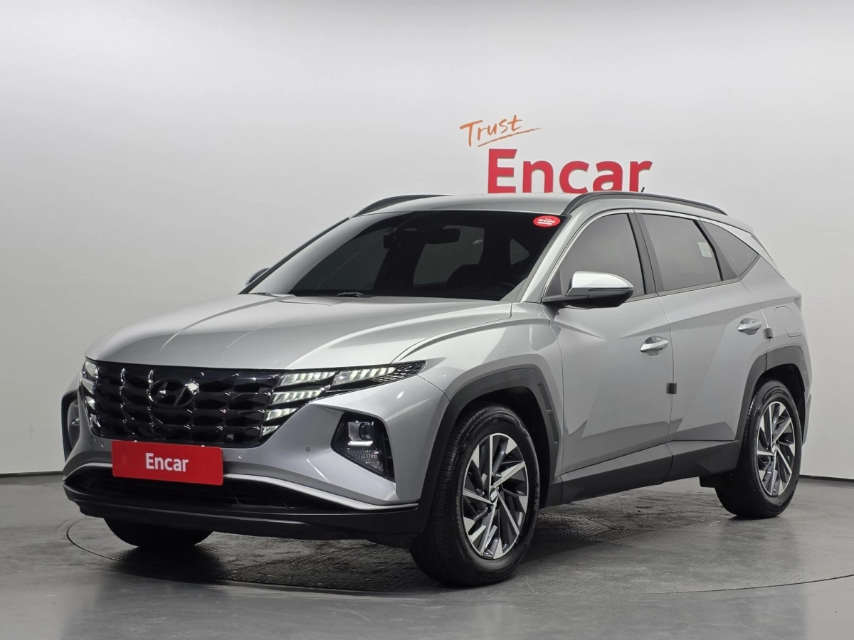 HYUNDAI TUCSON NX4 2021