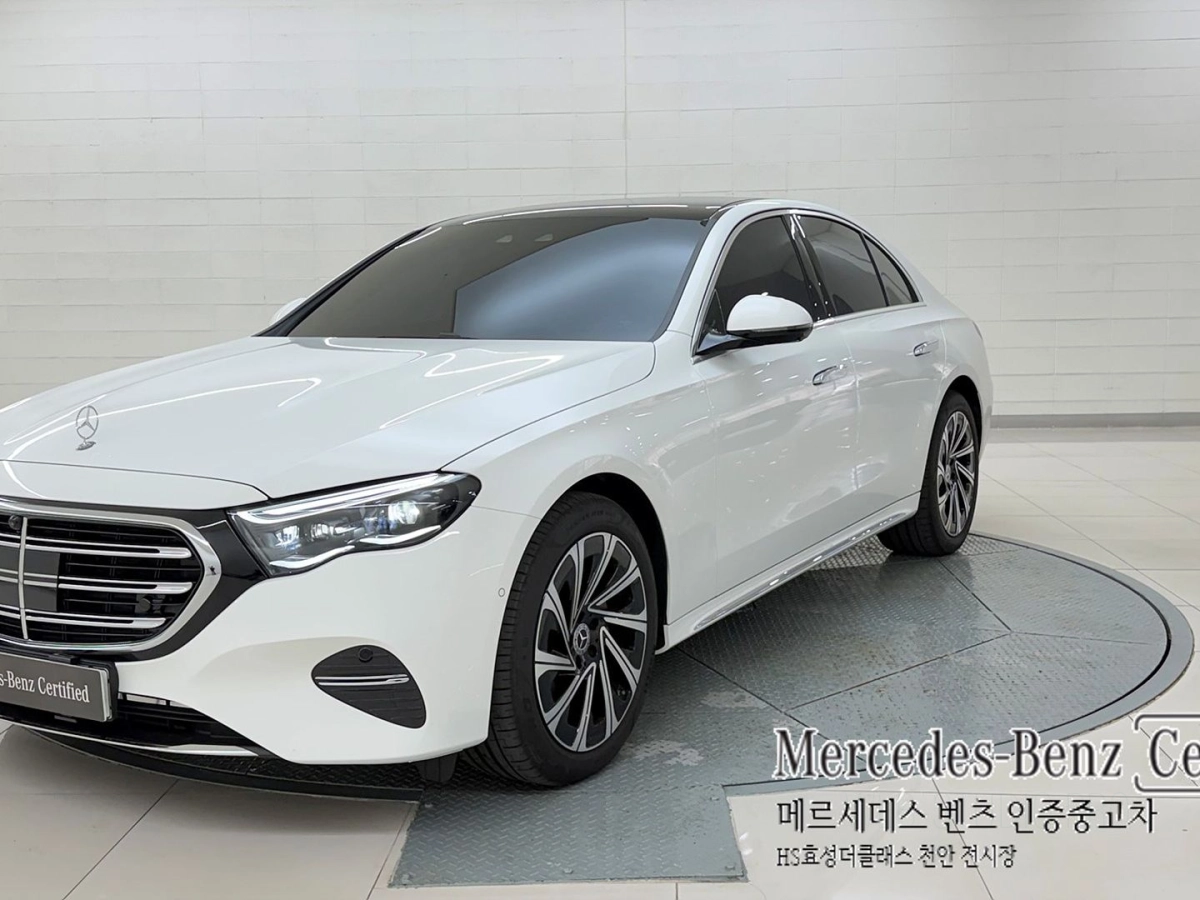 MERCEDES BENZ E-CLASS W214 2025