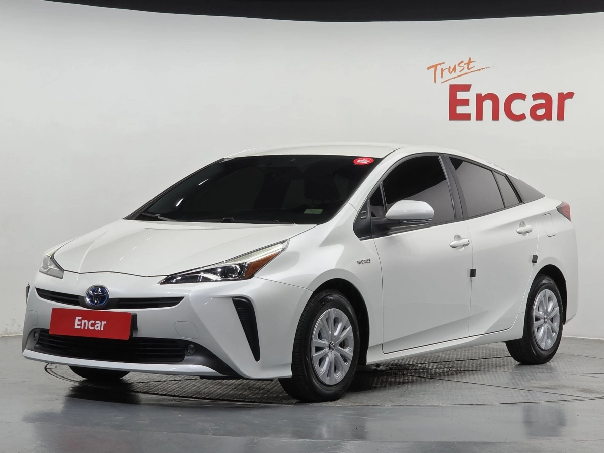 TOYOTA PRIUS  2019