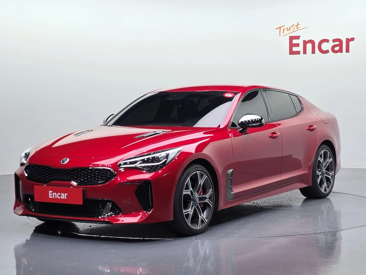 KIA STINGER