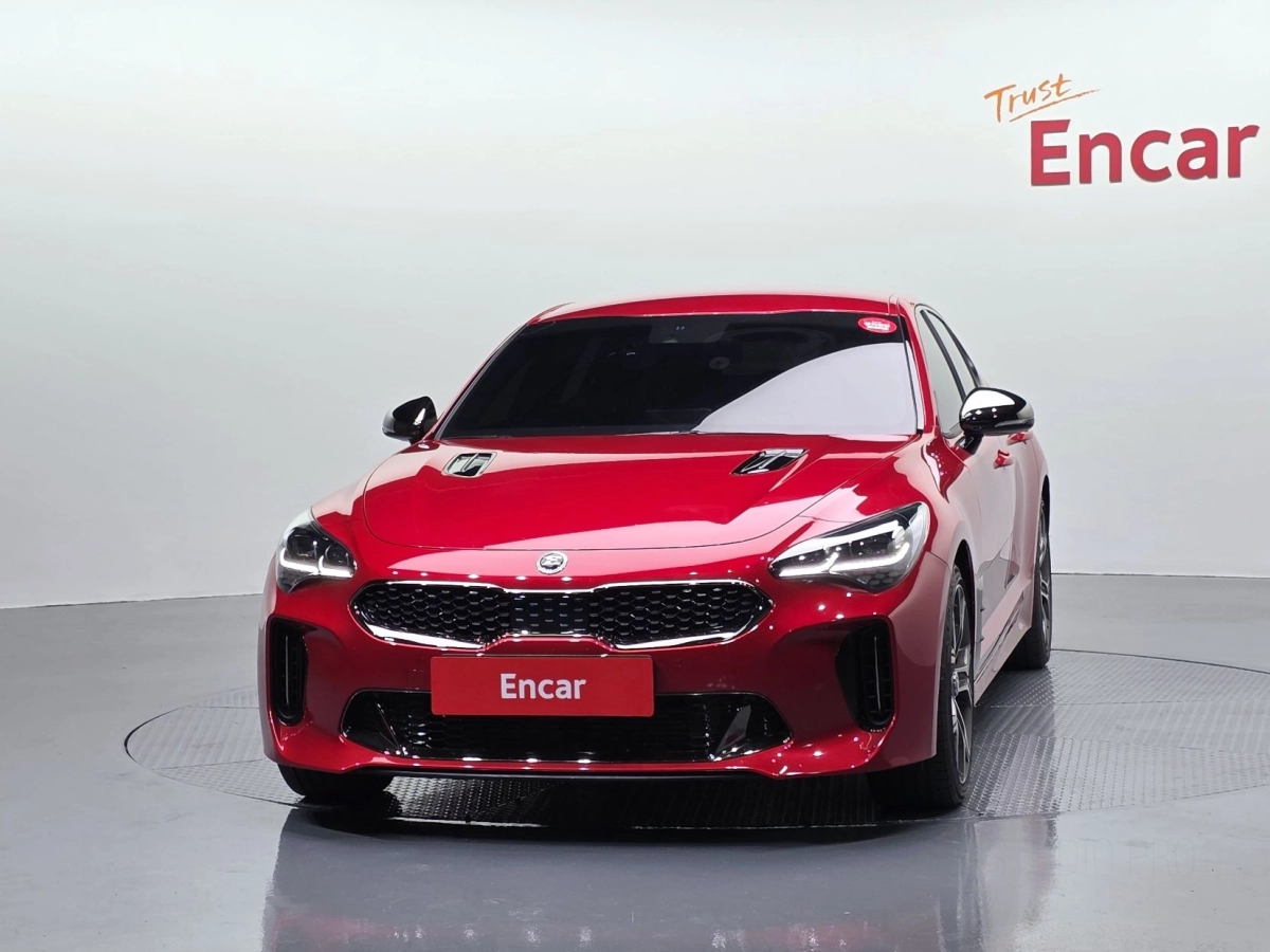 KIA STINGER
