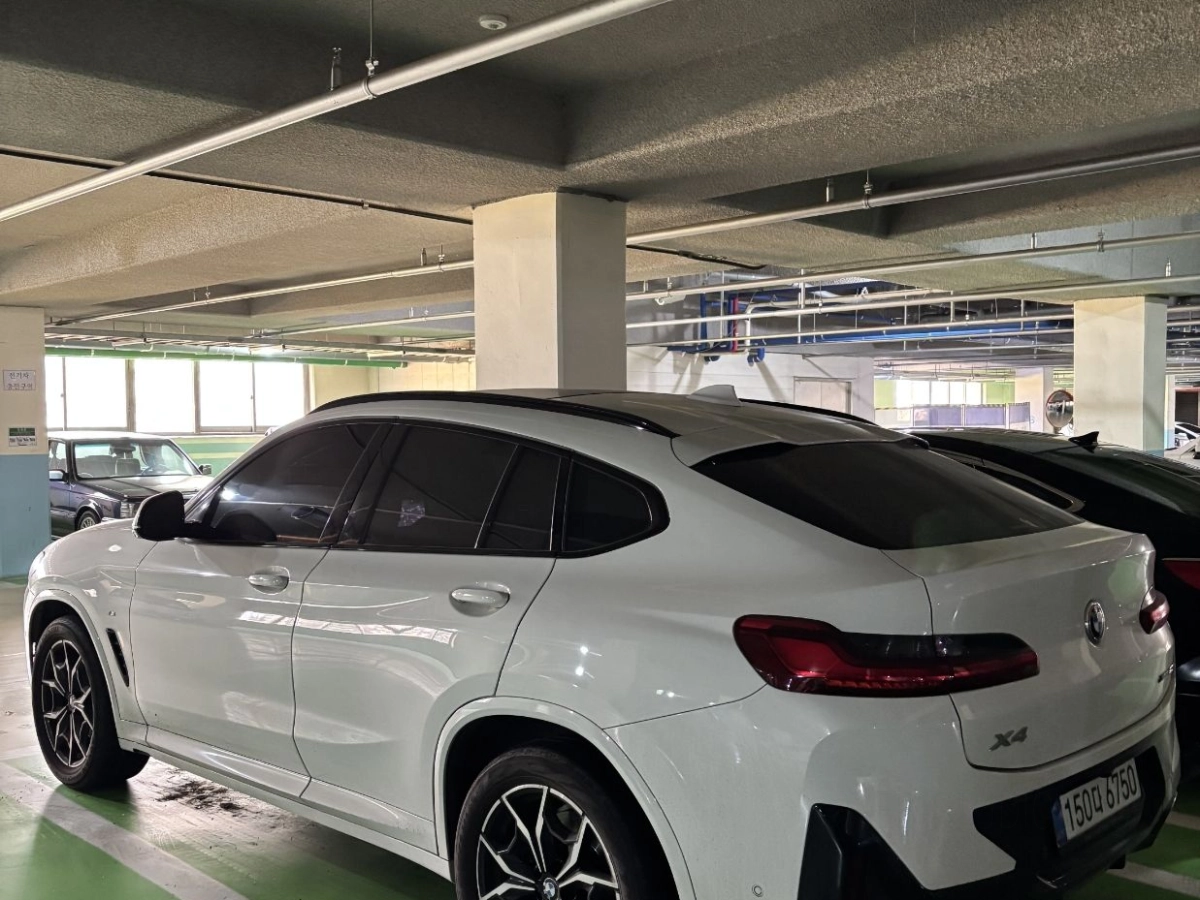 BMW X4 G02