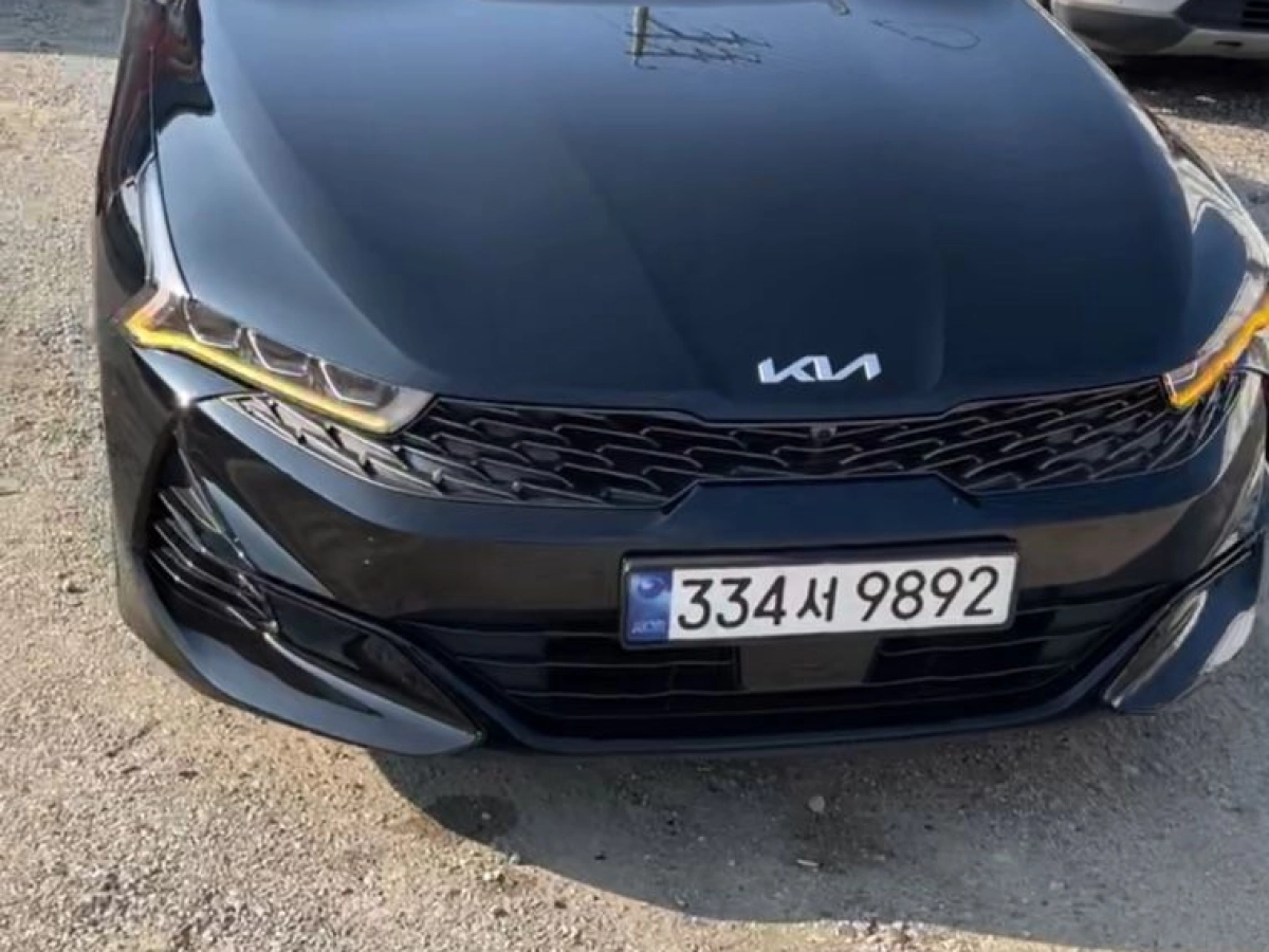 KIA K5 2023