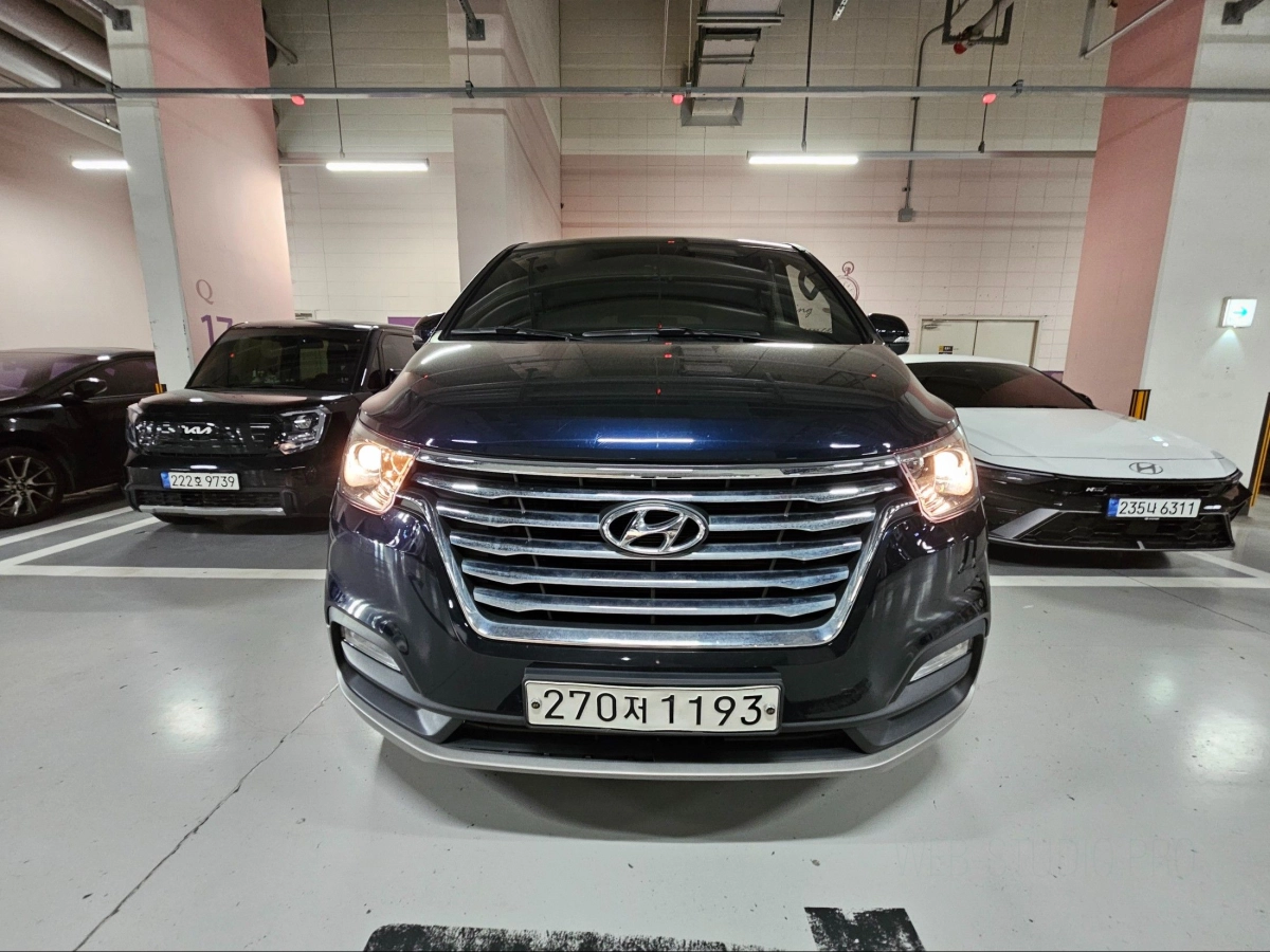 HYUNDAI STAREX GRAND 2019