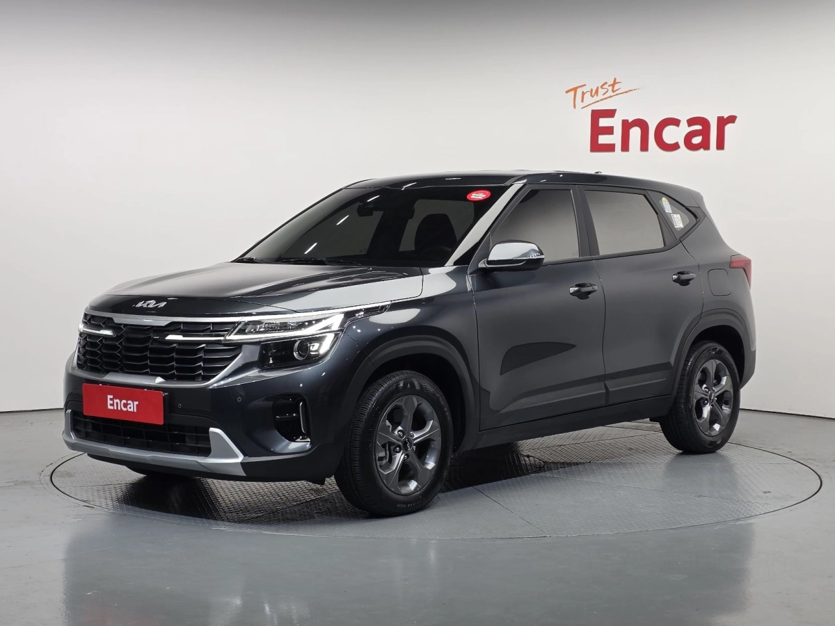 KIA SELTOS  2025