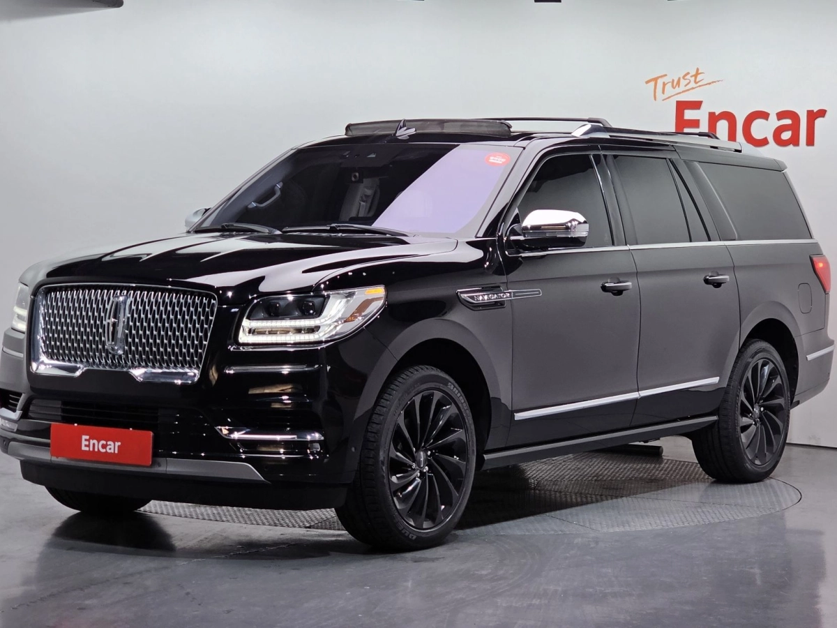 LINCOLN NAVIGATOR  2020