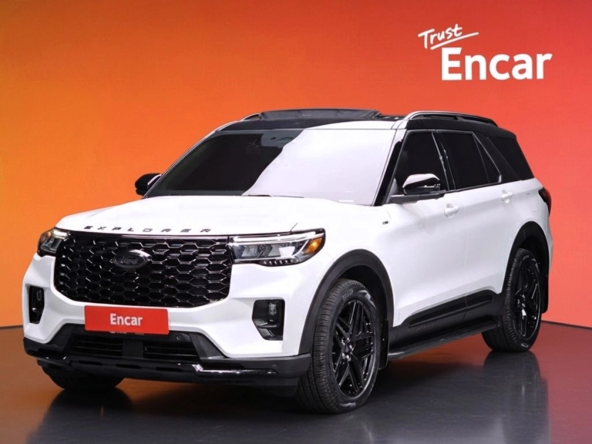 FORD EXPLORER 2025