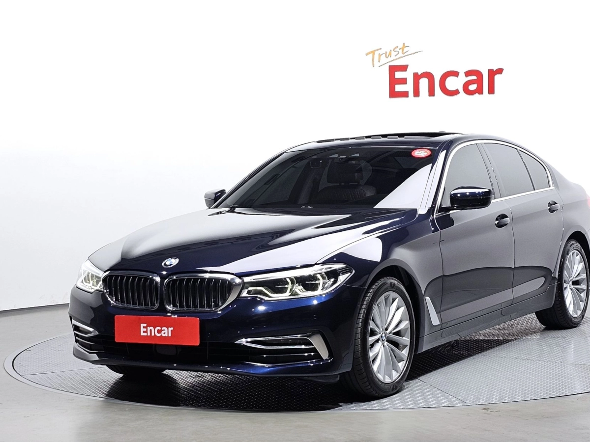 BMW 5-SERIES G30 2020